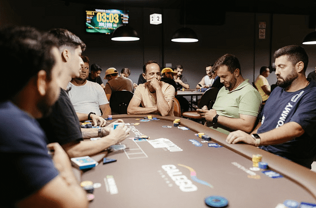 poker table